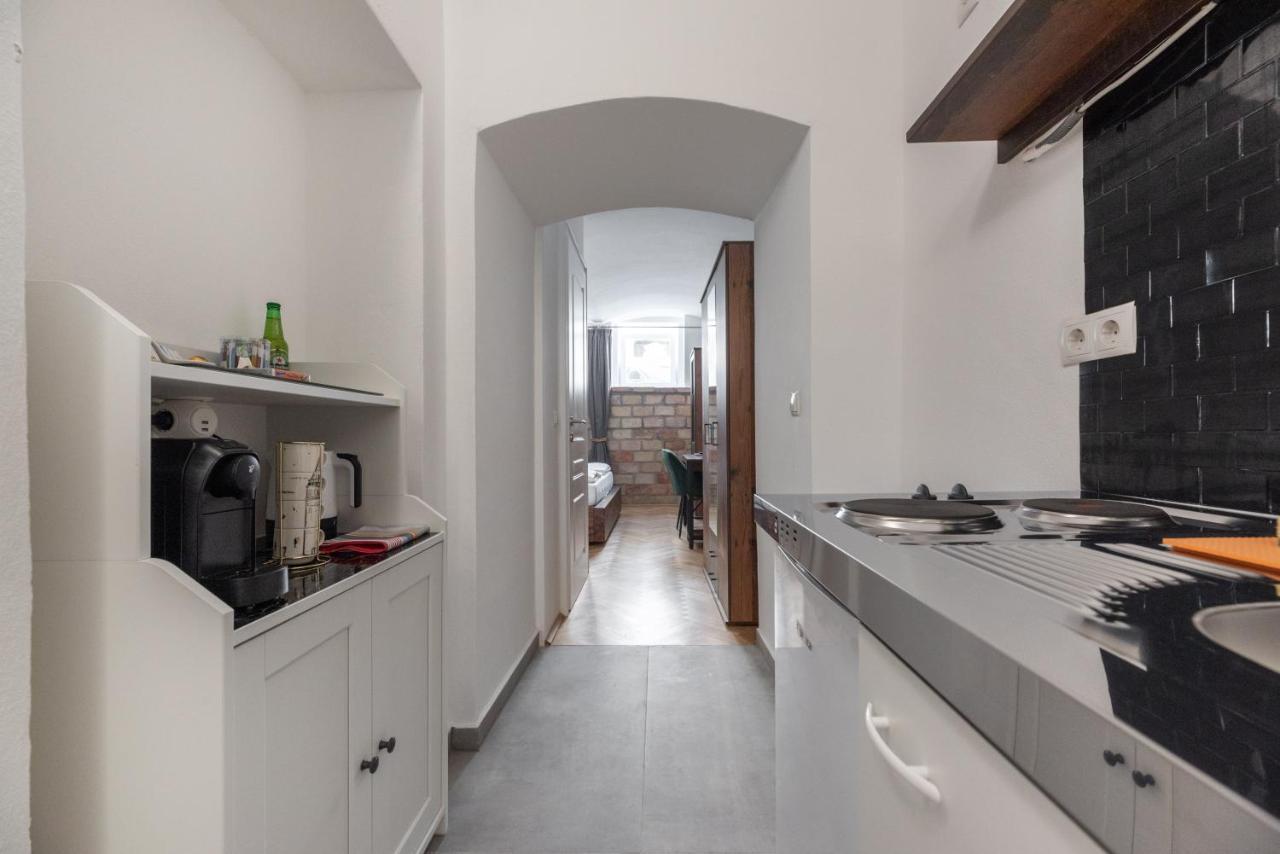 Edles Souterrain In Zentrumsnahe Apartment *
