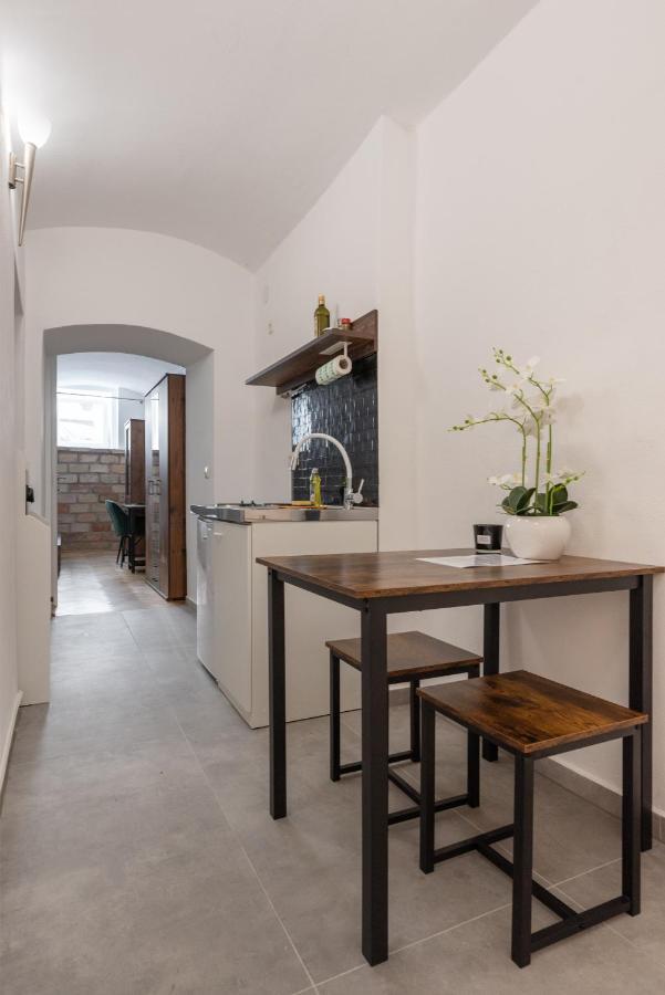 Edles Souterrain In Zentrumsnahe Appartement Vienne